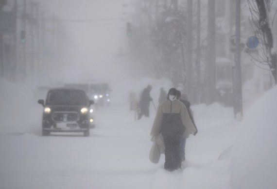 Японию накрыл мощный снегопад