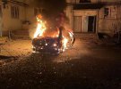 Щонайменше одна людина поранена, пошкоджені дві п'ятиповерхівки та приватні авто – такі наслідки обстрілу російською артилерією Курахового