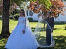 Американка одягла на весілля сукню свої баби. Вбрання 60 років пролежало у сміттєвому мішку