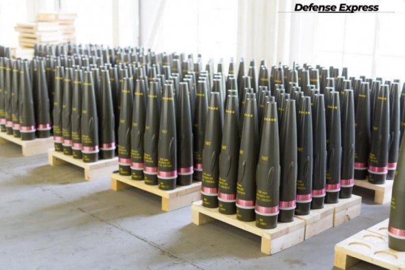 Норвегія відправила Україні 10 тисяч артилерійських снарядів