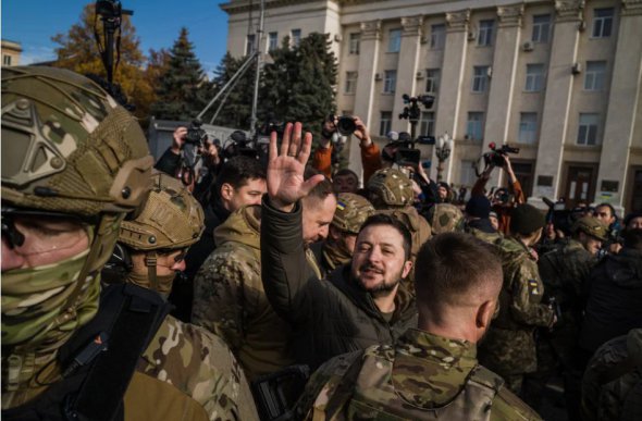 Президент Володимир Зеленський відвідує звільнений Херсон, 14 листопада 