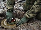 Украинские саперы готовят оккупантам взрывные "подарки"