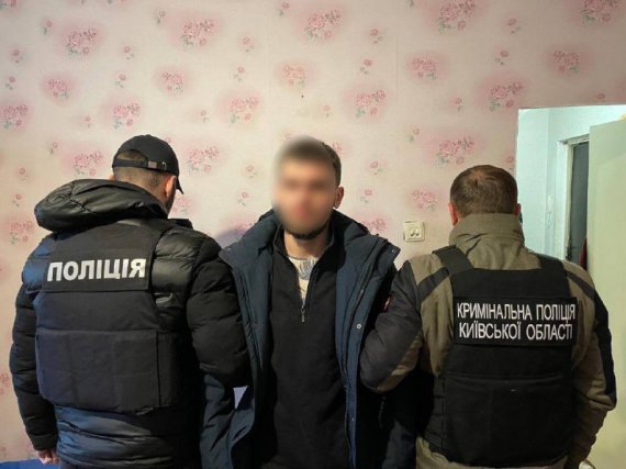 Правоохоронці Київщини припинили злочинну діяльність наркоділків