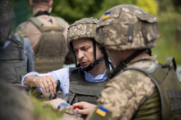 Під час поїздки у Станицю Луганську і Щастя на Луганщині