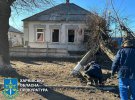 В поселке Купянск-Узловой в результате обстрела повреждены два частных домовладения
