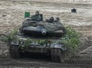 Leopard 2 – бойовий танк, створений у Німеччині. Має 120-міліметрову гладкоствольну гармату.