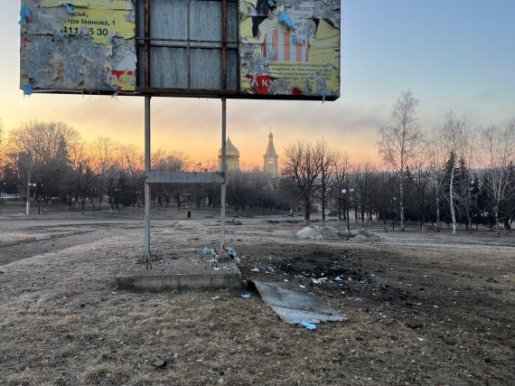 Ворог продовжує обстрілювати цивільну інфраструктуру та мирне населення Харківщини