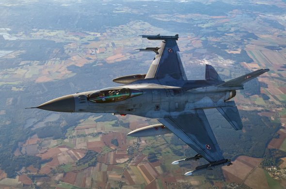 Истребитель F-16 над Польшей 12 октября 2022 года