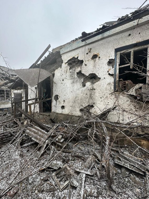 Российские оккупационные войска не прекращают терроризировать обстрелами Донецкую область