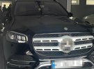 Во время обыска и.о. главы налоговой службы Киева Оксаны Датий уже найдено 8 тыс, 530 тыс. грн и €2,2 тыс., элитные часы, автомобили и список пожеланий