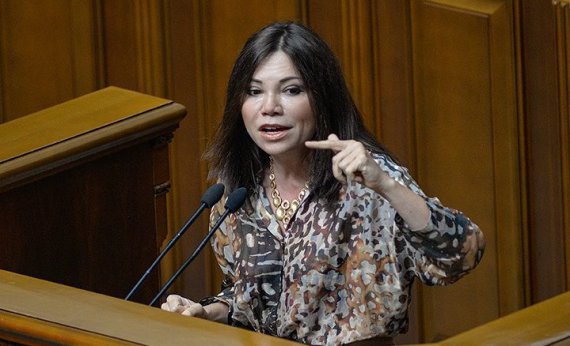 Депутат Виктория Сюмар призвала вернуть историю Украины в состав обязательных предметов для аттестации