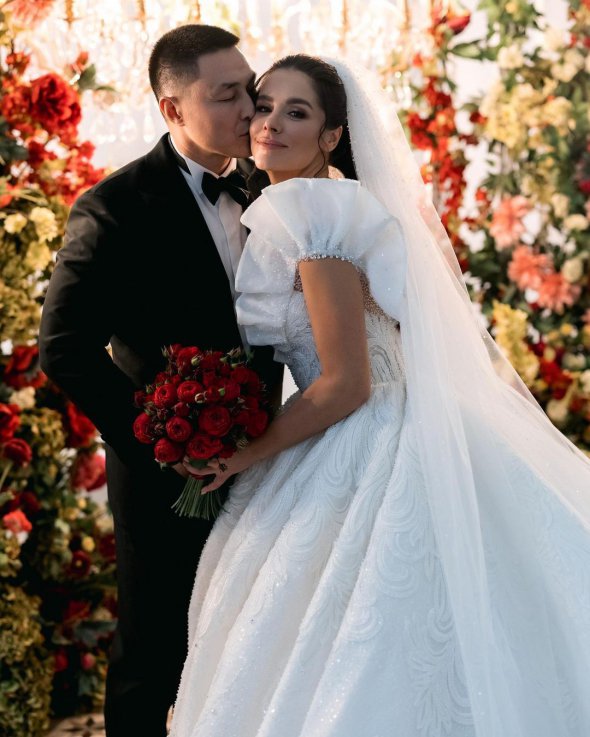 Іванна Онуфрійчук з чоловіком Алмазом