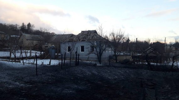 РФ не припиняє здійснювати обстріли позицій українських військ, а також населених пунктів поблизу лінії зіткнення