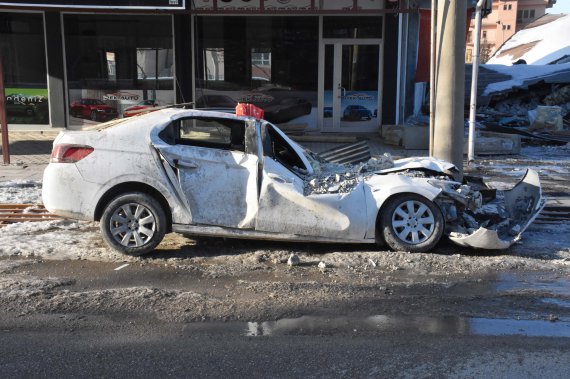 Кількість загиблих від землетрусу в Туреччині та Сирії сягнула психологічної позначки