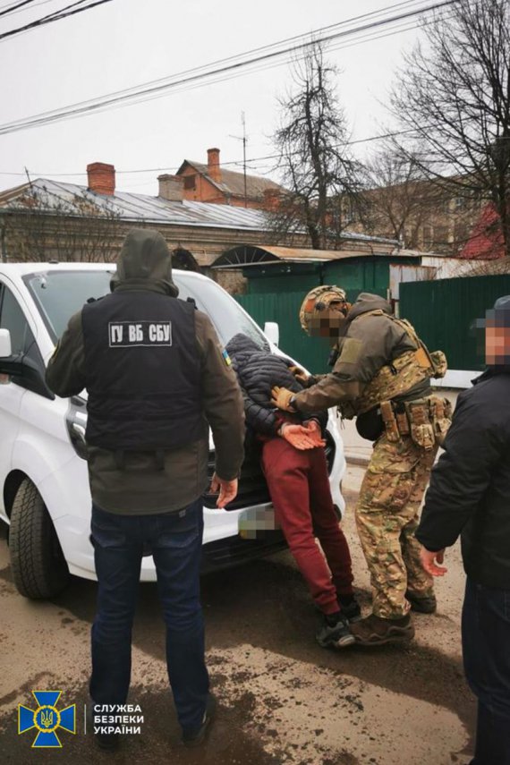 В Винницкой области разоблачили предателя, который вербовал украинских "тюремщиков" в ЧВК "Вагнер"