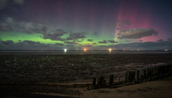 У Норвегії фотограф "спіймав" захопливе видовище в небі 