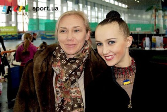Гімнастка Ганна Різатдінова з мамою