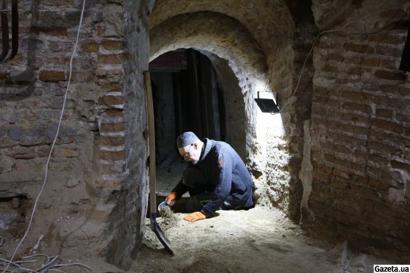 Над розкопками археологи працюють більше року