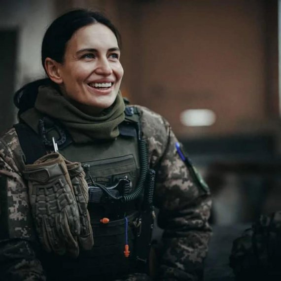Более 40 тыс. женщин в Украине находятся на военных должностях. Более 5 тыс. женщин – в зоне боевых действий