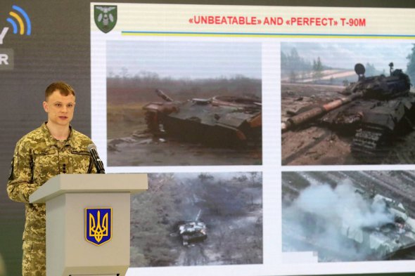 Представник Генштабу ЗСУ показав знищені російські танки