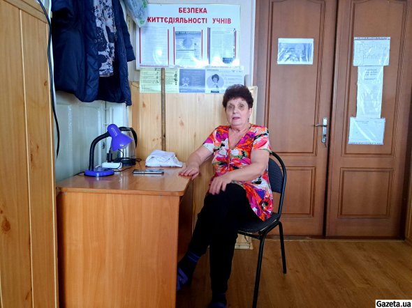 Харків'янка Людмила Григорівна майже рік живе у Полтаві у школах для переселенців