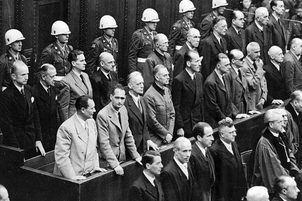 Подсудимые на скамье Нюрнбергского трибунала