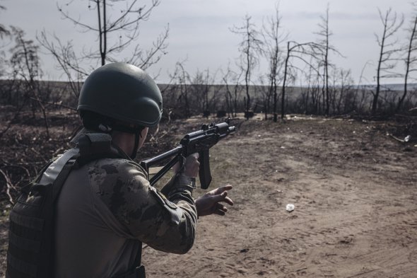 Украинские военные в Донецкой области 