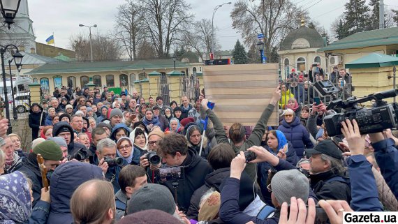 Сутички на території Києво-Печерської лаври