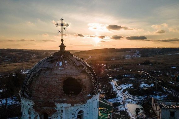 Президент Володимир Зеленський показав нові фото воєнної України 