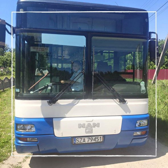 Автобус MAN SL223, який Фонд придбав для перевезення та евакуації людей