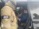ДБР затримало злочинну групу, яка переправляла ухилянтів через державний кордон