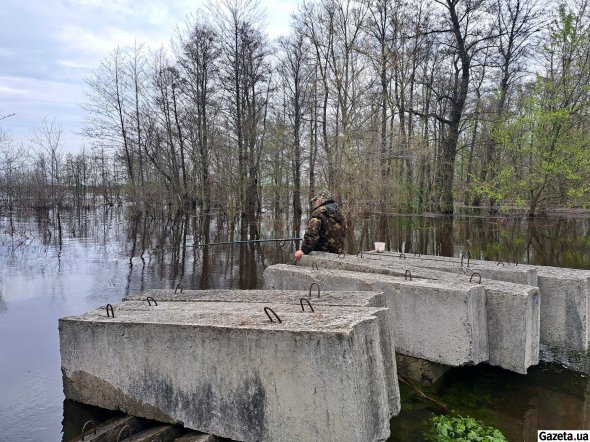 Село Чечелеве в Кам'янопотоківській сільській громаді Кременчуцького району Полтавської області опинилося в зоні підтоплення - цього року вода досягла приватних домоволодінь уперше за майже пів століття