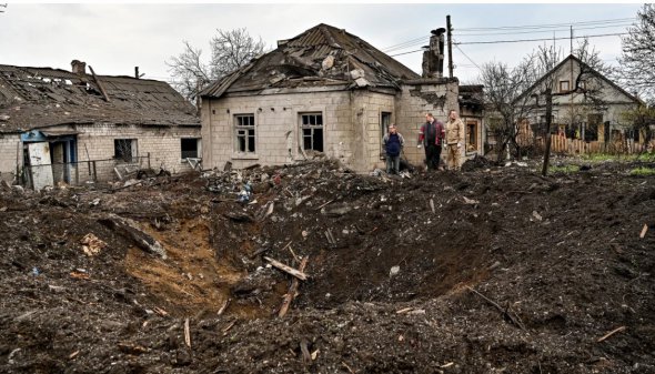 Вирва після ракетного удару у Запорізькій області, 9 квітня 