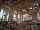Російські окупанти зруйнували залізничну станцію "Святогірськ" на Донеччині