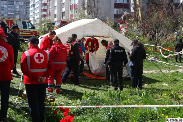 Всего в разрушенном подъезде было зарегистрировано 109 человек