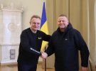 Также Валерий Залужный посетил Львов и встретился с мэром Андреем Садовым
