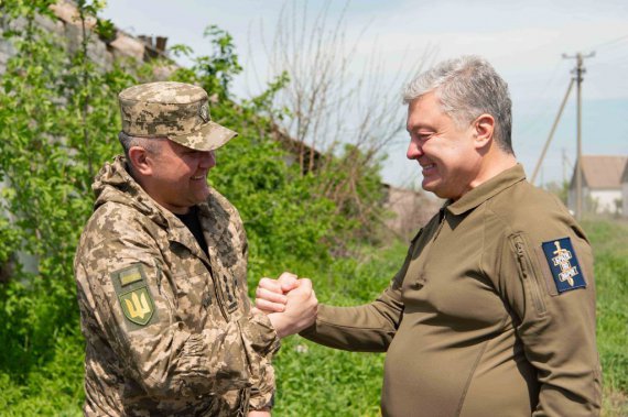 Петр Порошенко встретился с военнослужащими