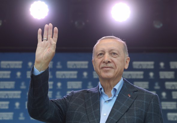 Вперше за 20 років у владі позиції Реджепа Таїпа Ердогана похитнулися