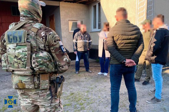 СБУ ліквідувала ще три схеми незаконної міграції через державний кордон України