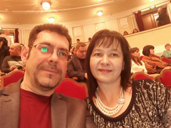Елена и Андрей Моисеенковы вынуждены были покинуть Мариуполь после начала полномасштабной агрессии РФ