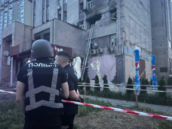 Показали последствия российской атаки на Киев ночью 28 мая