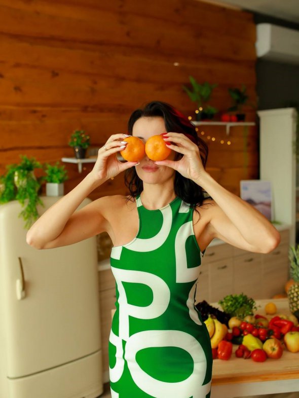 Ольга Степанова: «Лимонади зі свіжих фруктів – чудовий спосіб охолодитися та зарядитися вітамінами»