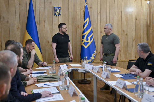 Президент вручил удостоверение новому главе Одесской облгосадминистрации