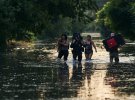 В результате подрыва россиянами Каховской гидроэлектростанции затопило Херсонскую область