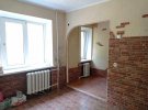 В Киеве срочно и дешево продают однокомнатную квартиру в Святошинском районе