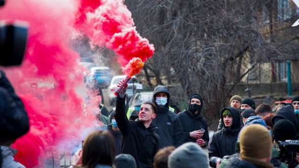 В акциях протеста Роман Ратушный участвовал с 7 лет. Тогда вместе с родителями прошел Оранжевую революцию