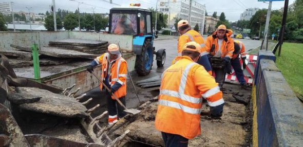 У Києві будуть ремонтувати Дегтярівський шляхопровід