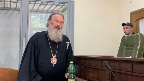 Митрополит Павло (Петро Лебідь) у залі Солом'янського районного суду