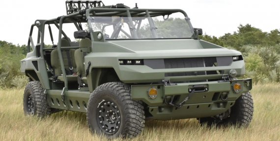 Hummer показал новый военный внедорожник