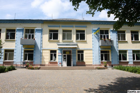 У 1921 році гімназію №9 заснували як початкову залізничну школу